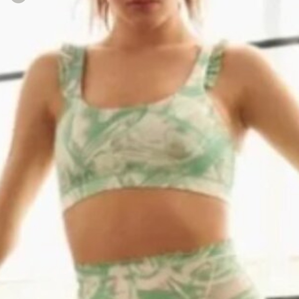 IVL sport bra